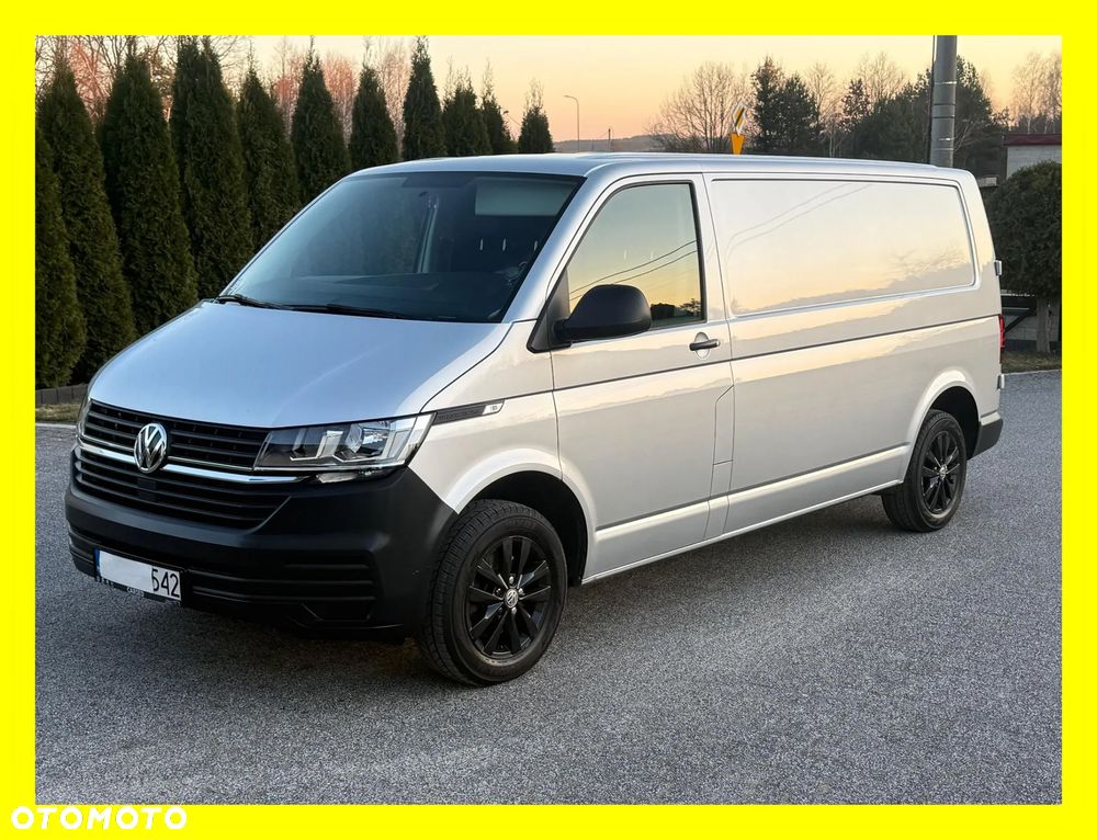Volkswagen Transporter - 1