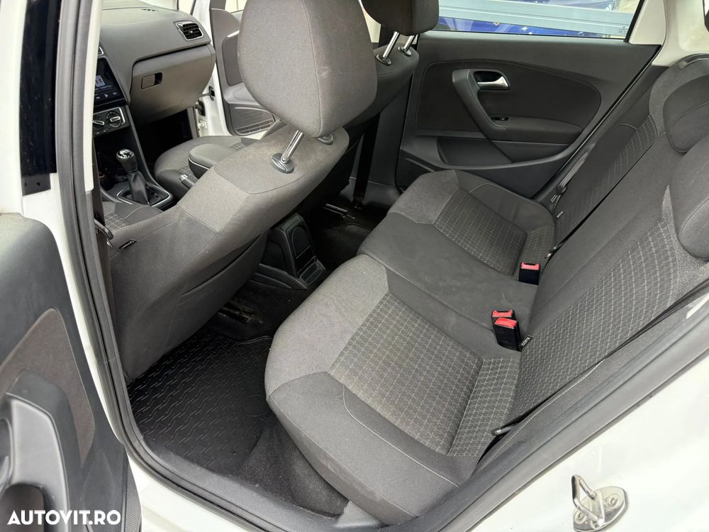 Volkswagen Polo 1.4 TDI CR Comfortline - 18