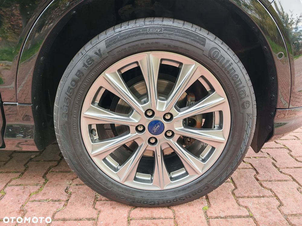 Ford Kuga 1.5 EcoBoost 2x4 Vignale - 37