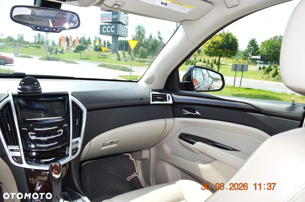 Cadillac SRX 3.6 V6 AWD Sport Luxury - 37