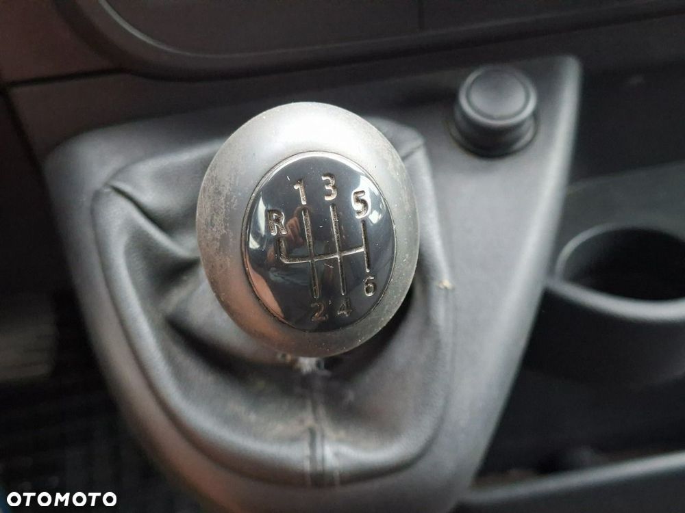 Renault Master - 15