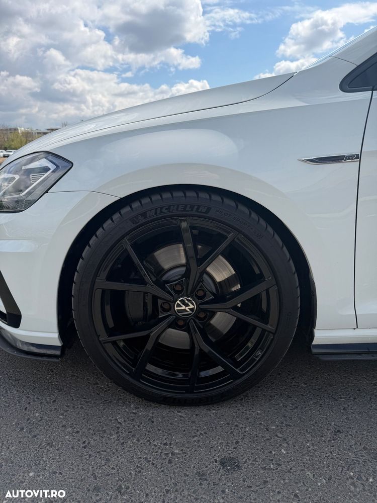 Volkswagen Golf 2.0 TSI DSG R - 5