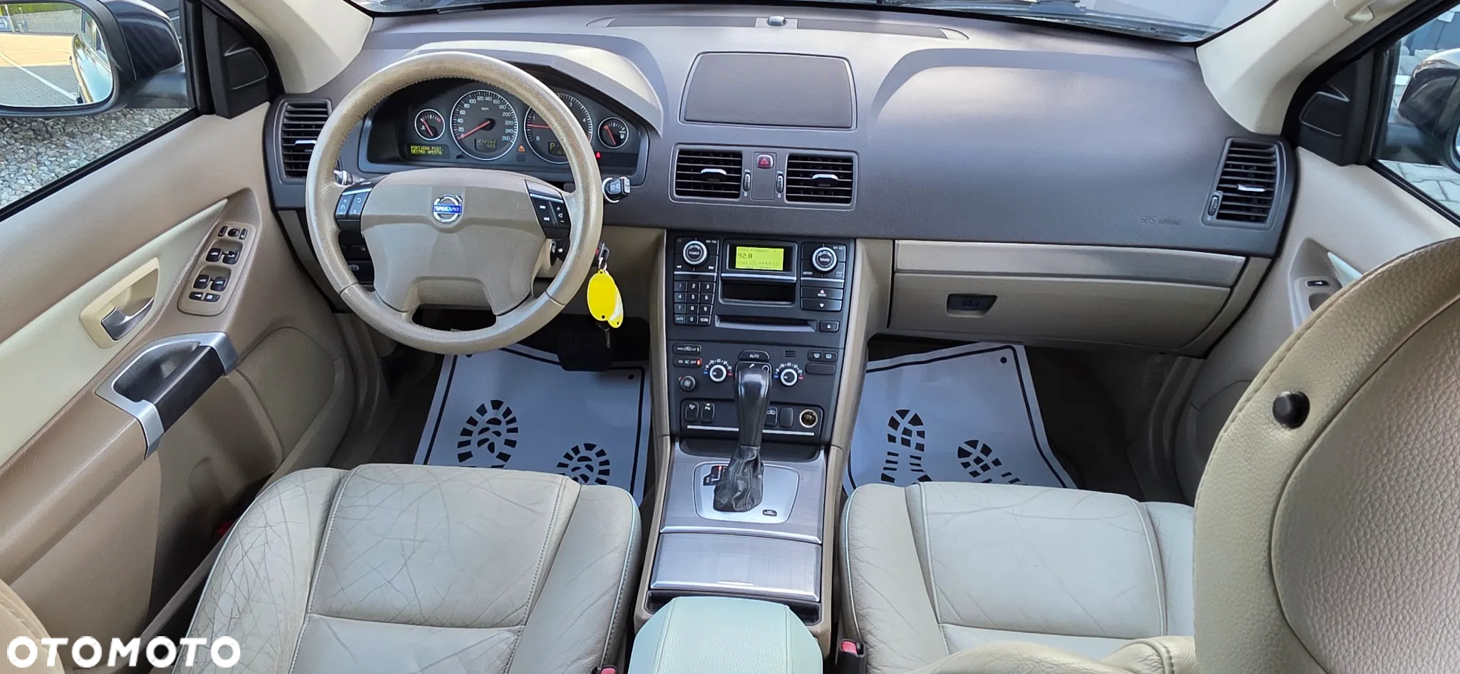 Volvo XC 90 - 18