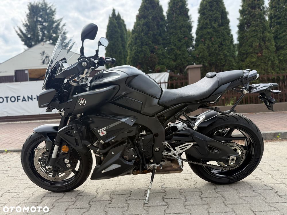 Yamaha MT - 22