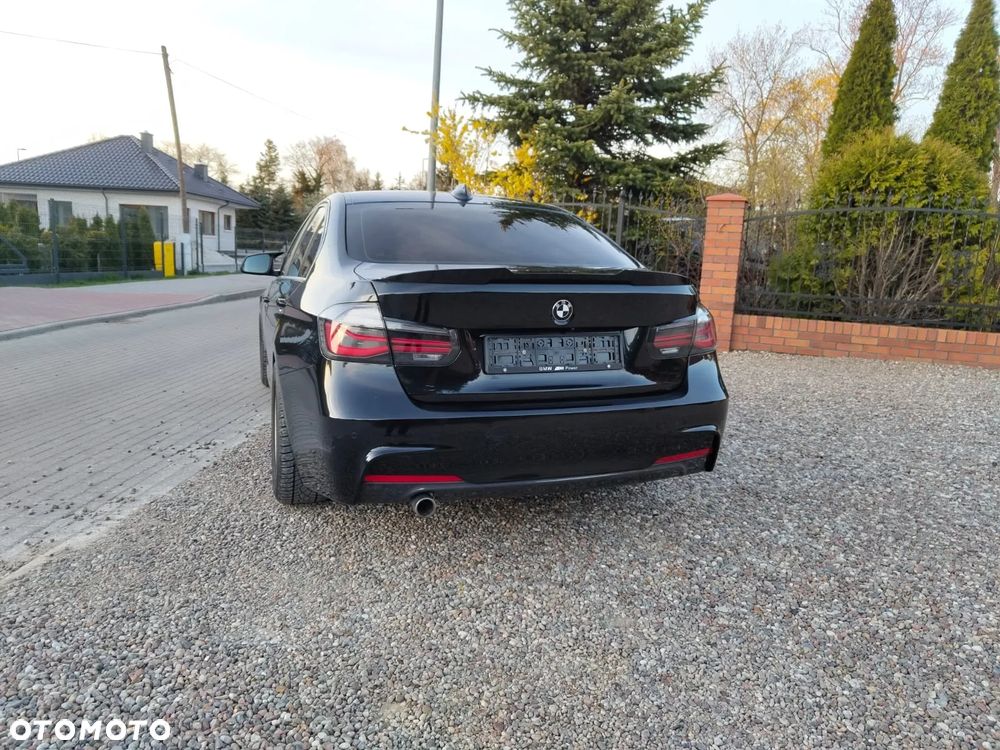 BMW Seria 3 318d Sport Line - 6