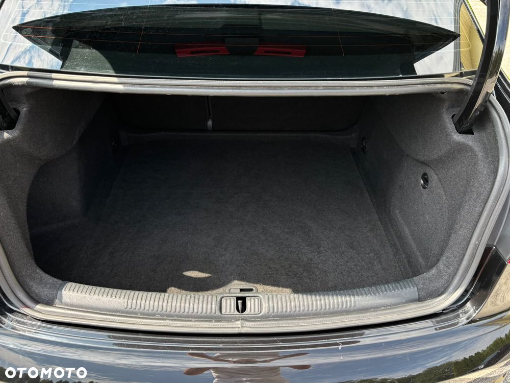 Audi A3 Limousine 1.6 TDI sport - 32