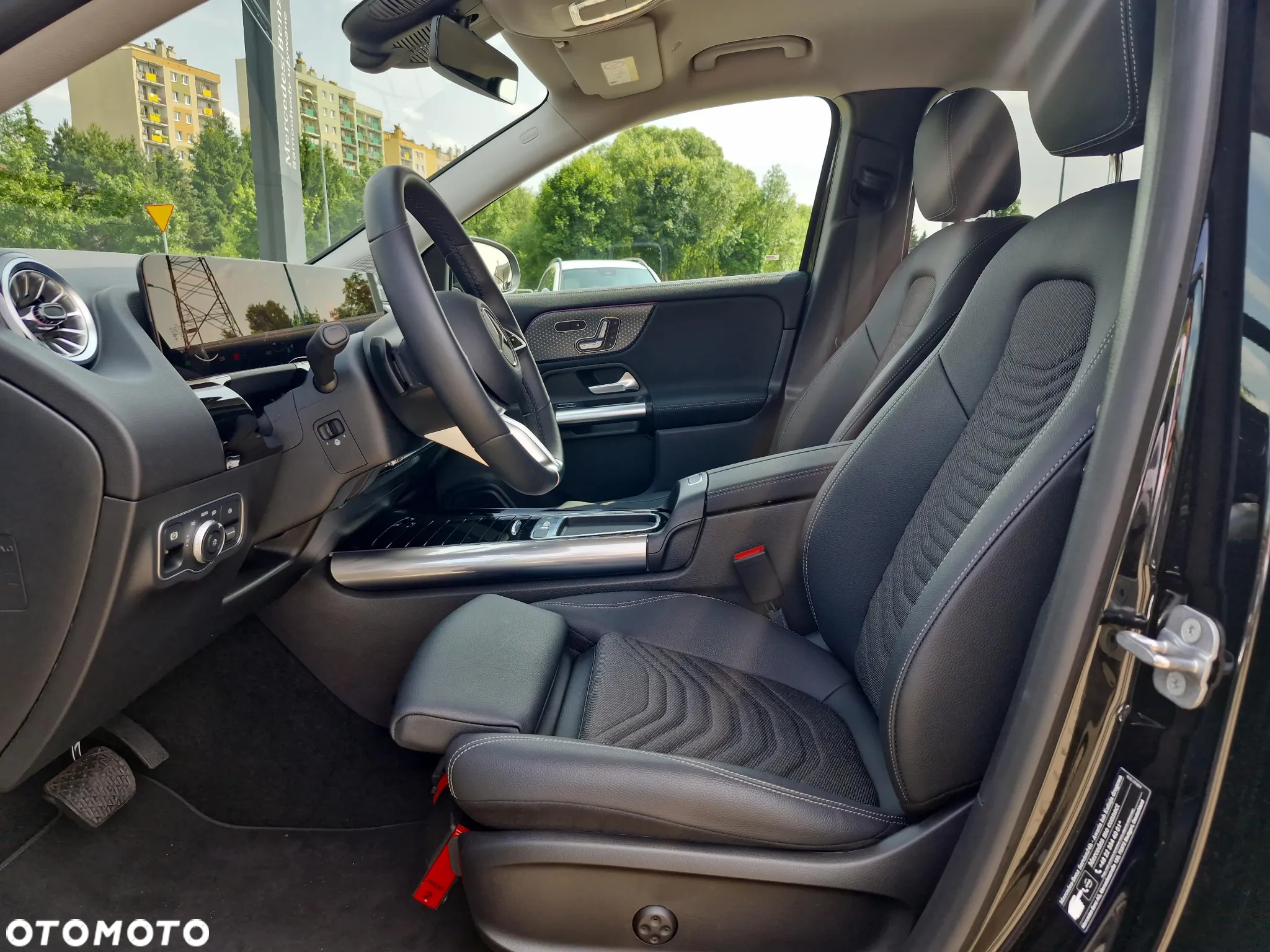Mercedes-Benz GLA 200 Progressive - 13