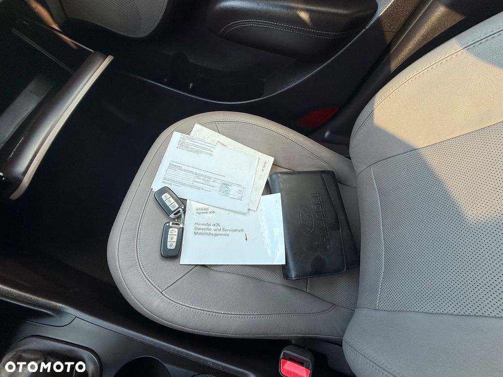 Hyundai ix35 2.0 4WD Premium - 32