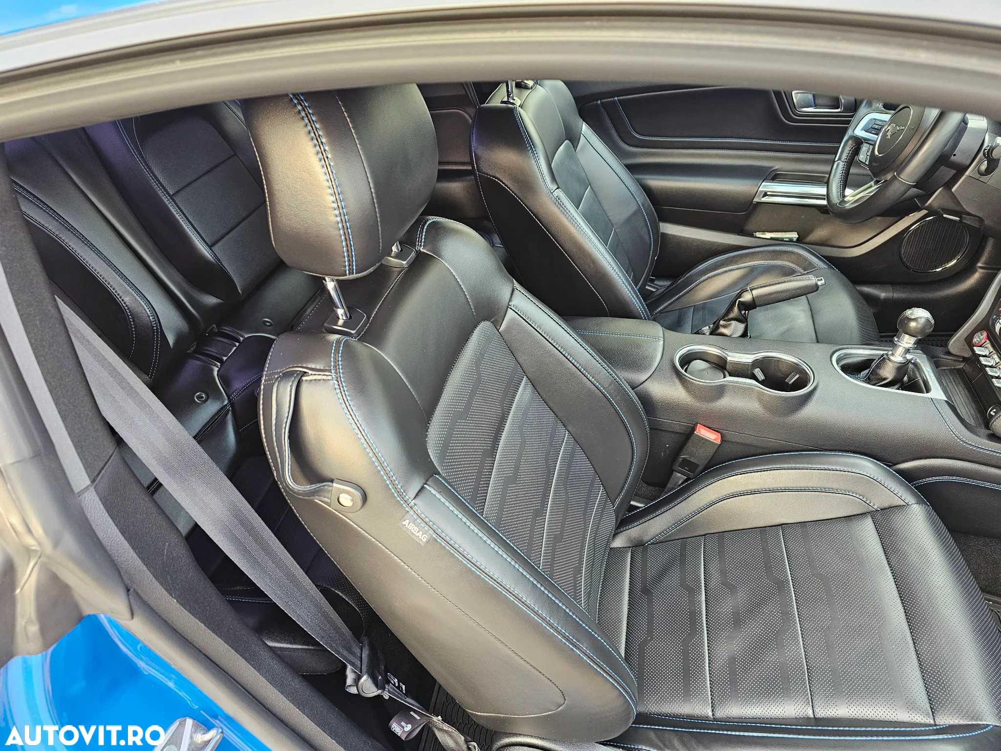 Ford Mustang 2.3 EcoBoost - 8