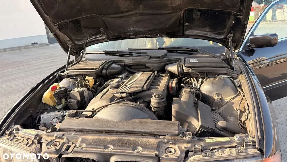 BMW Seria 5 - 14