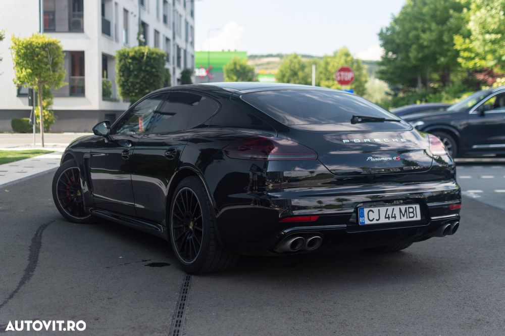 Porsche Panamera 3.0 PDK 4S Executive - 37