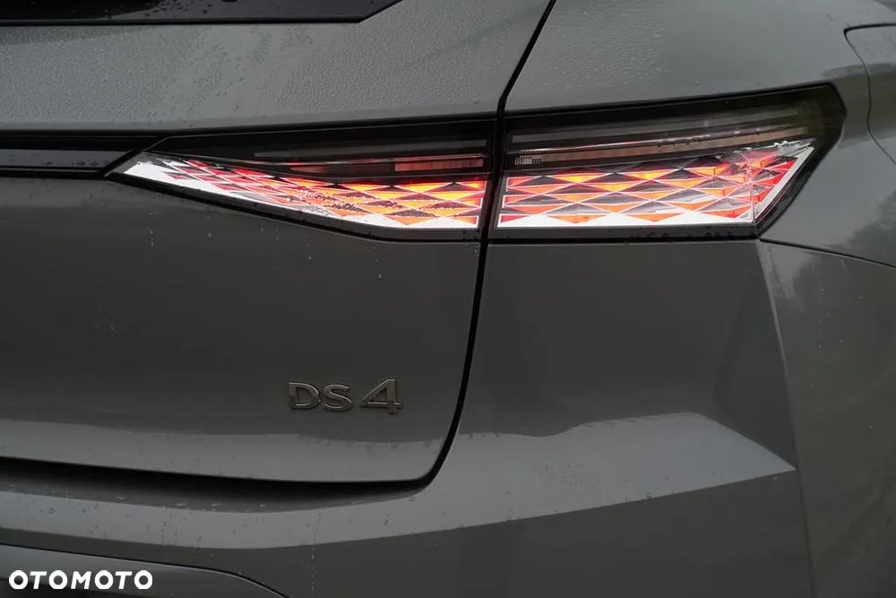 DS Automobiles DS 4 1.2 PureTech Performance Line - 33