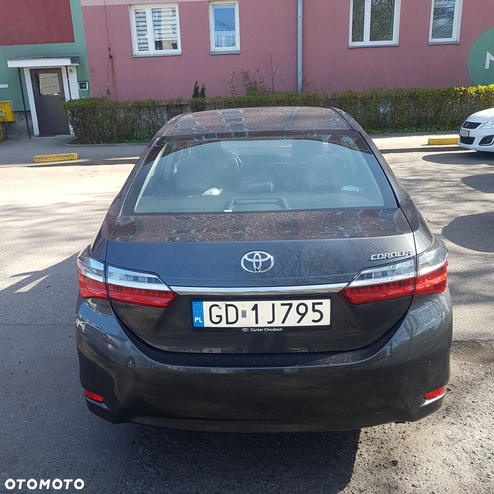 Toyota Corolla 1.6 Classic Plus - 16