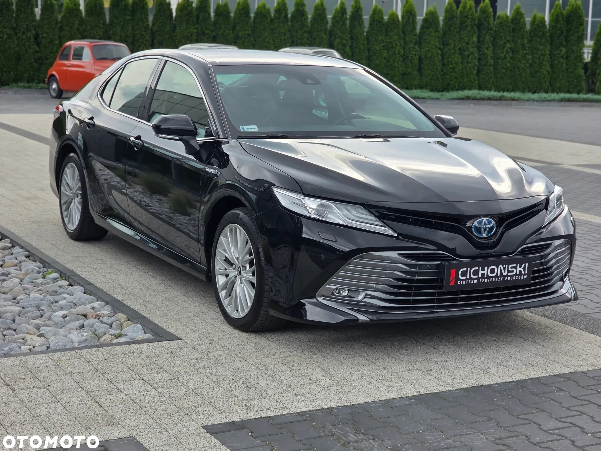 Toyota Camry 2.5 Hybrid Executive CVT - 34