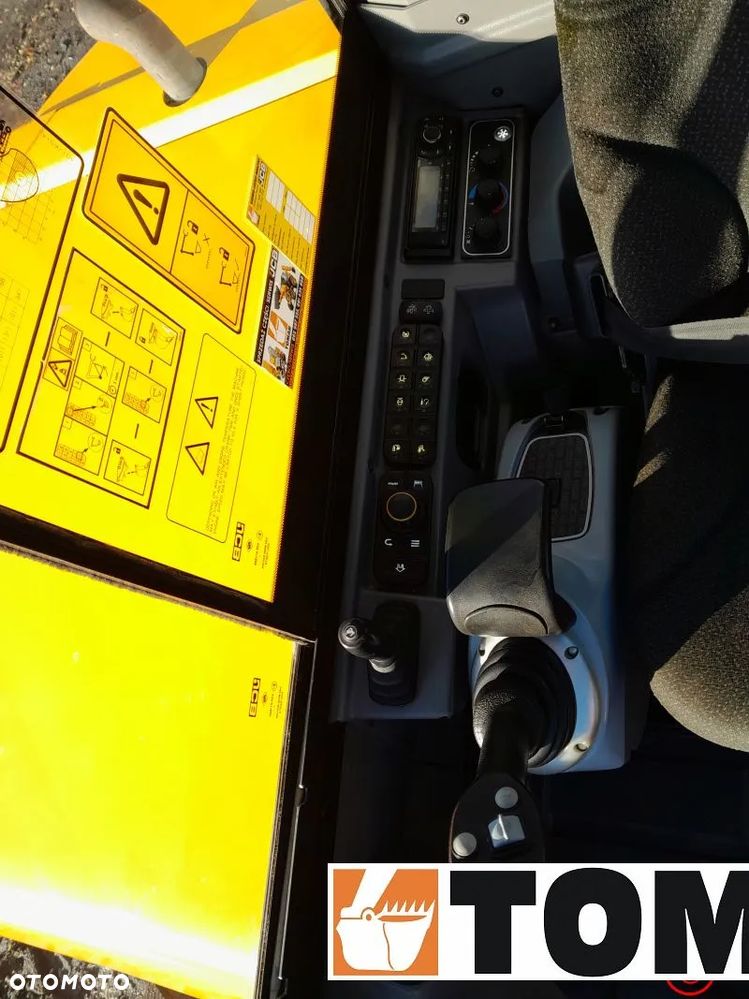 JCB 86C-2  2022R - 25