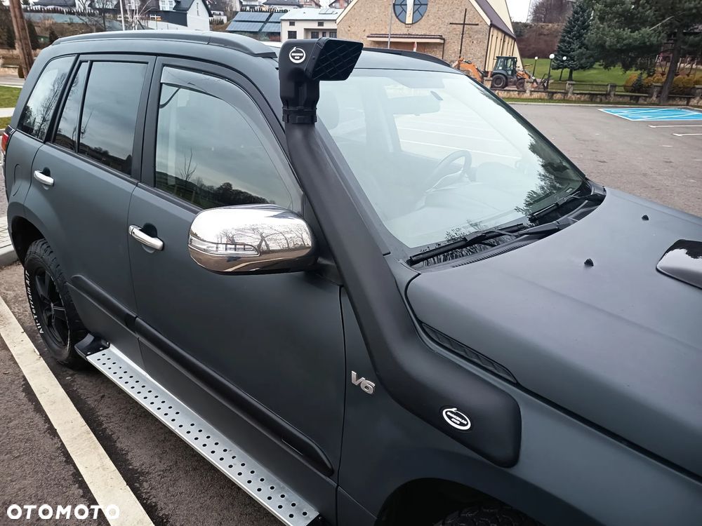 Suzuki Grand Vitara - 12