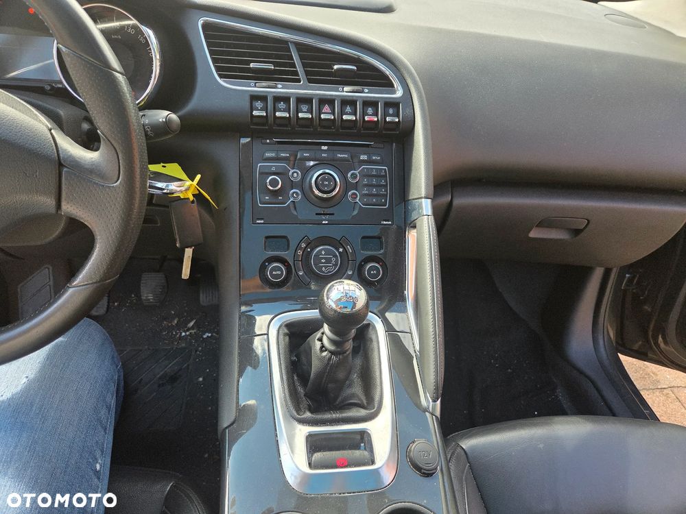 Peugeot 3008 HDi FAP 110 Allure - 20