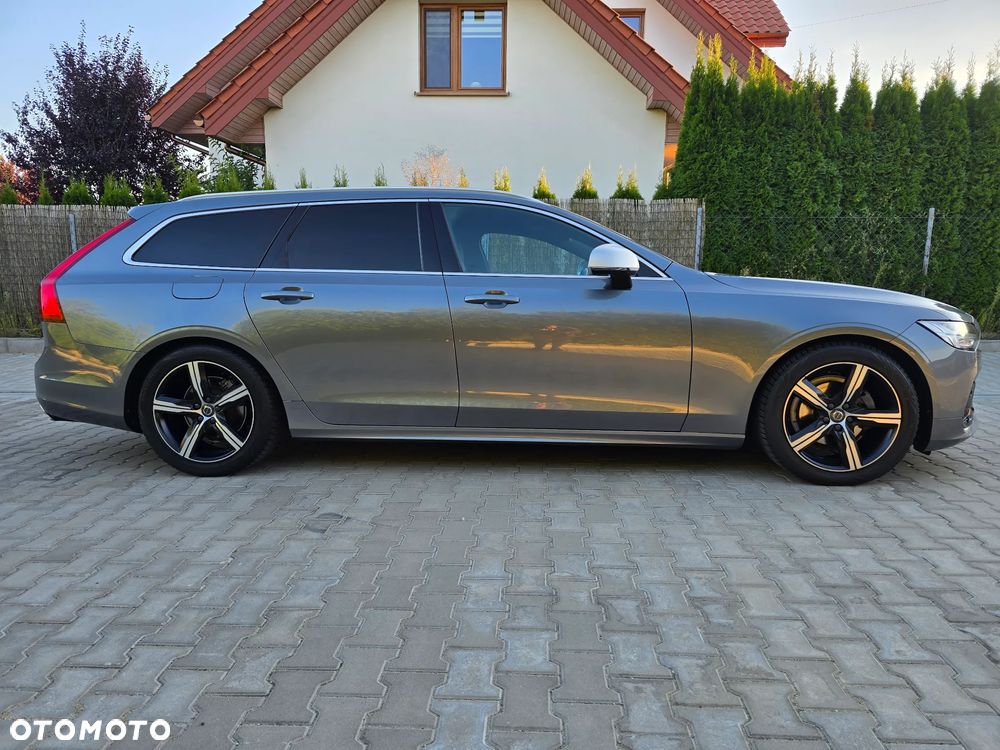 Volvo V90 D4 Geartronic R Design - 4
