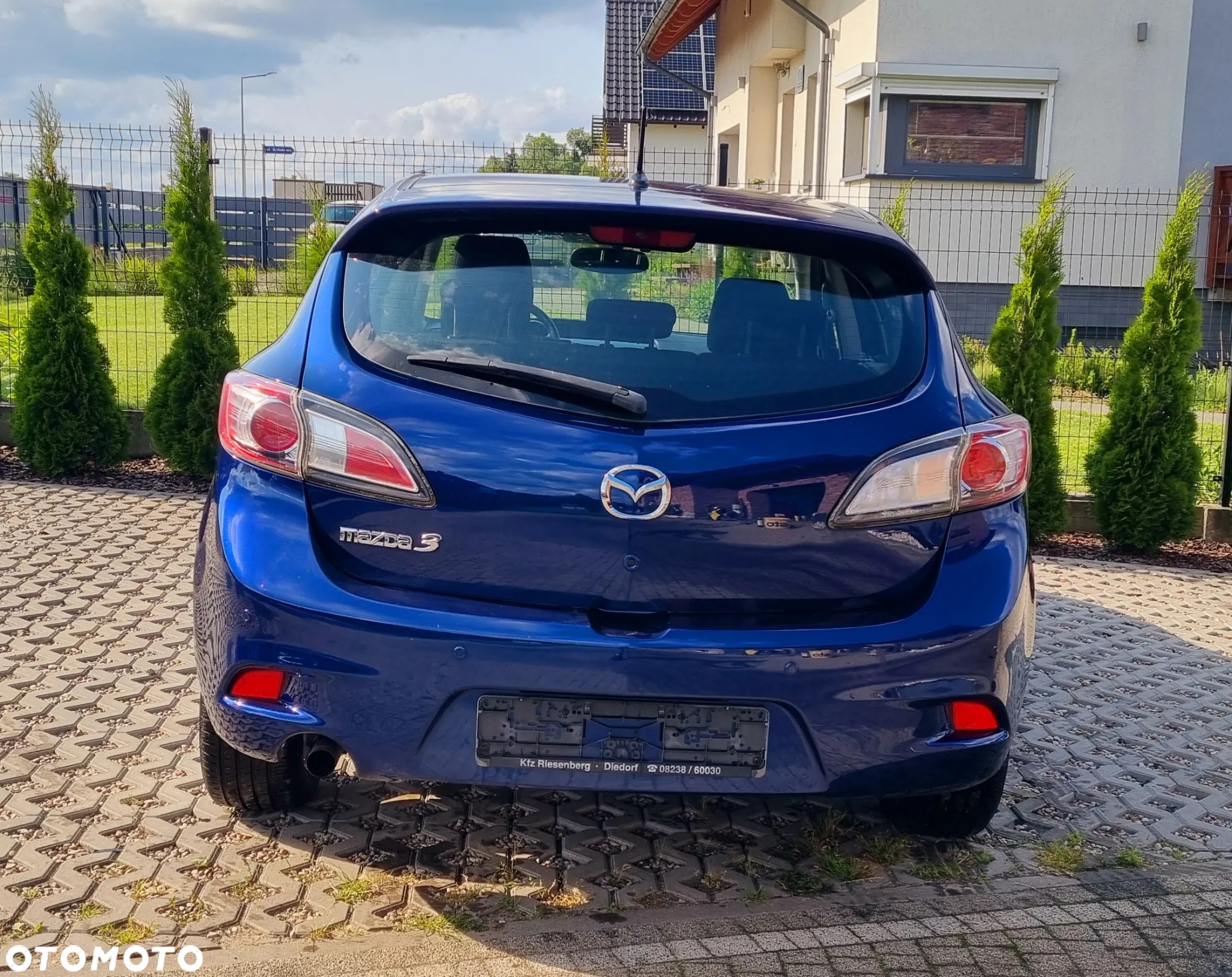 Mazda 3 1.6 Exclusive + - 9