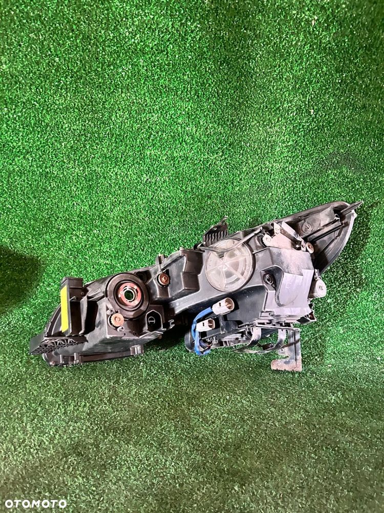 REFLEKTOR PRAWY LEXUS GS III XENON - 5