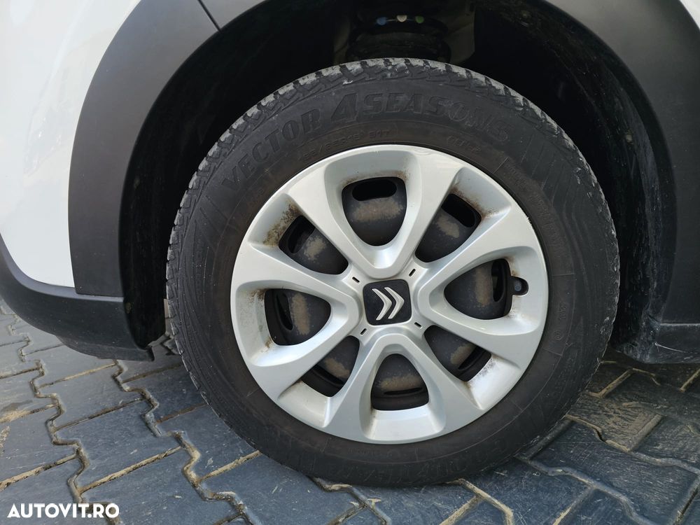 Citroën C3 1.2 PureTech BVM Live - 5