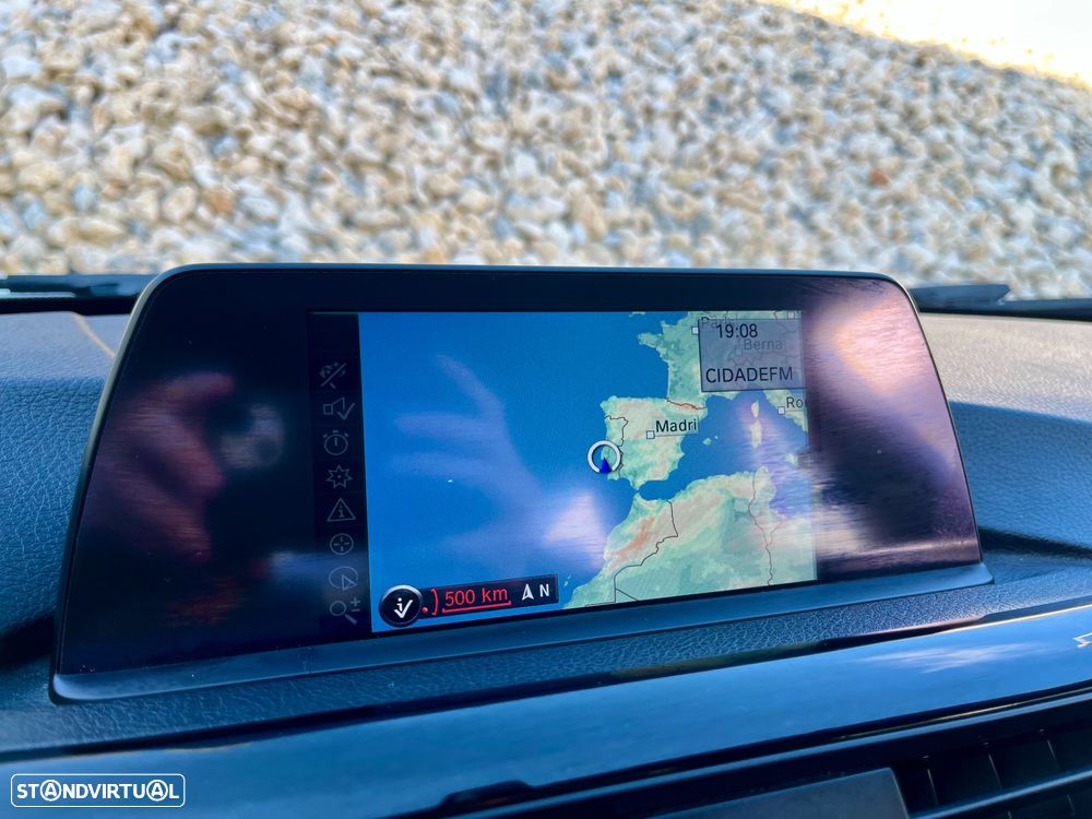 BMW 316 d Line Sport - 43