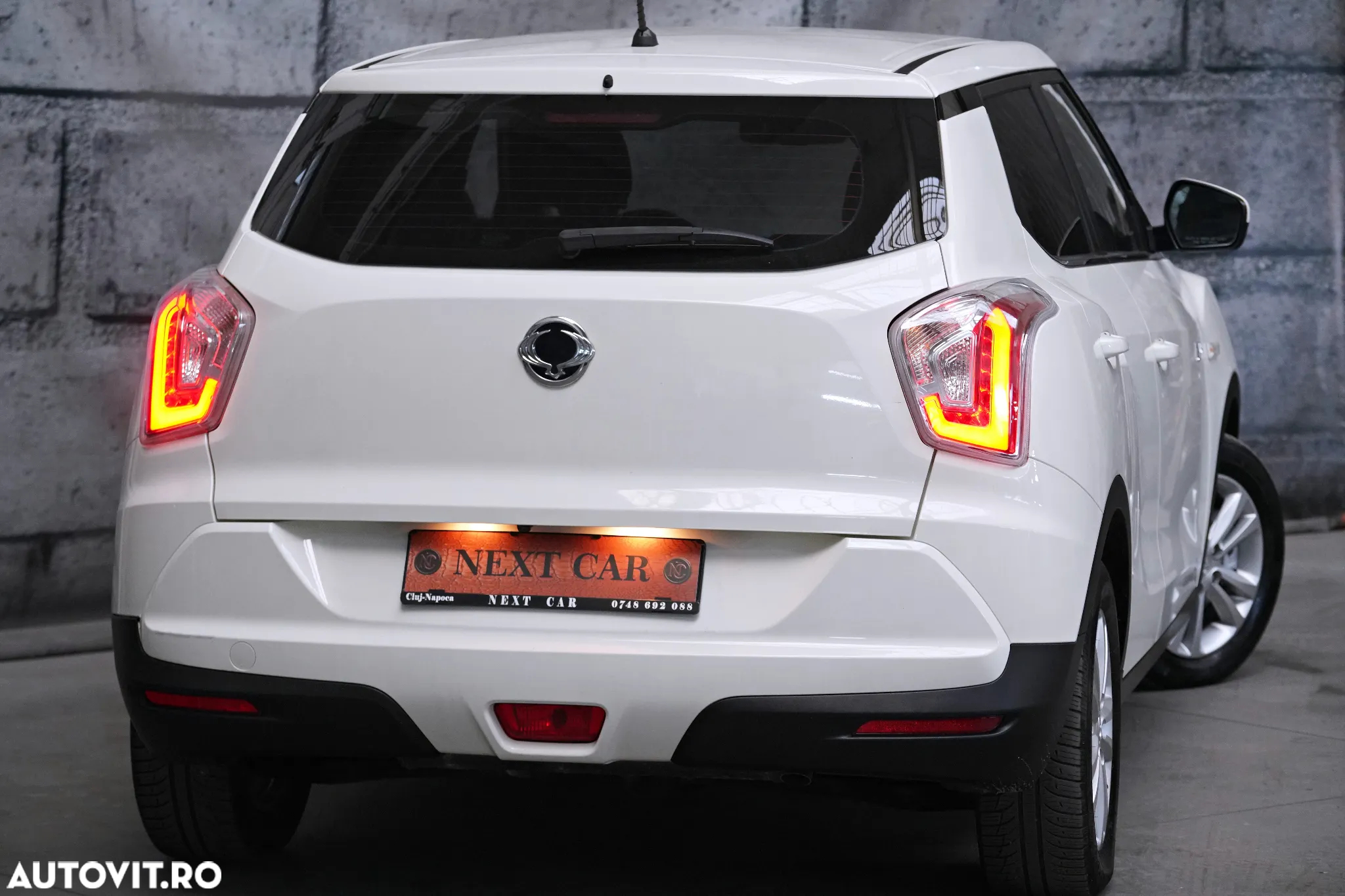 SsangYong Tivoli 1.6 e-XDi 4WD Aut. Sapphire - 4