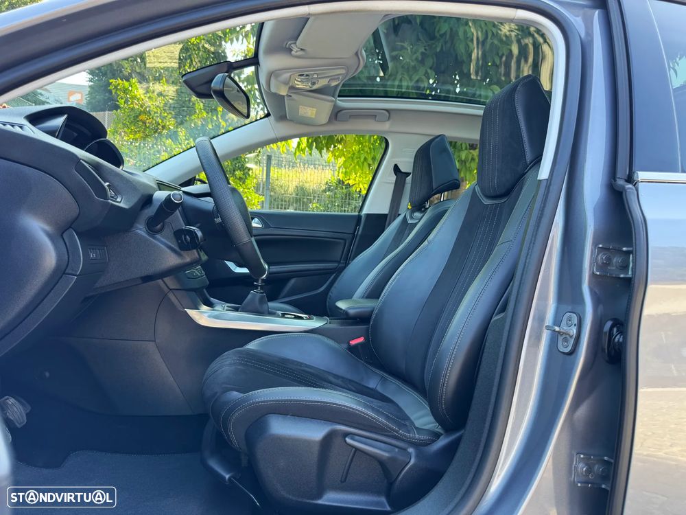 Peugeot 308 1.2 PureTech Allure Full LED - 6