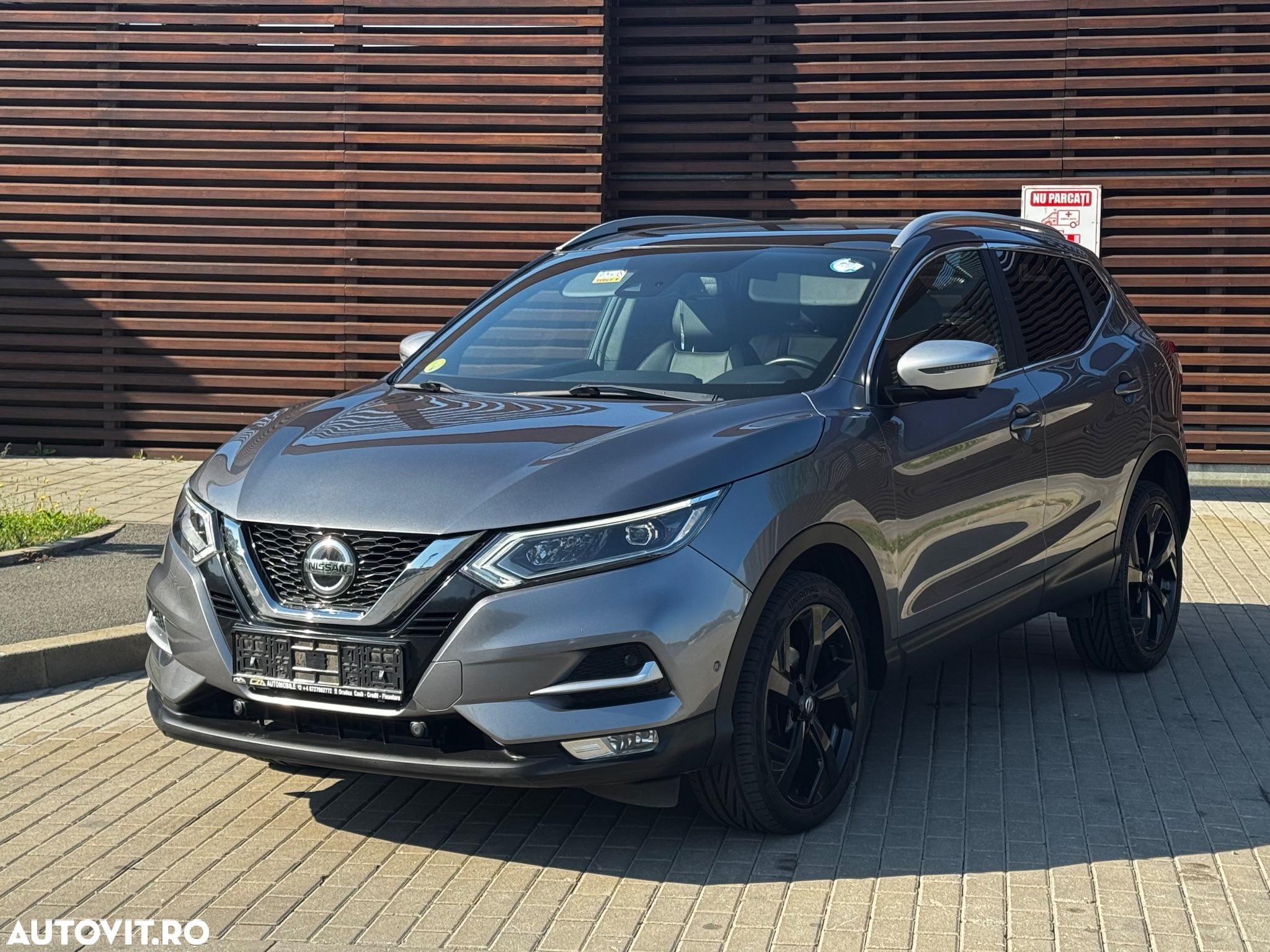 Nissan Qashqai 1.7 dCi TEKNA+ - 7