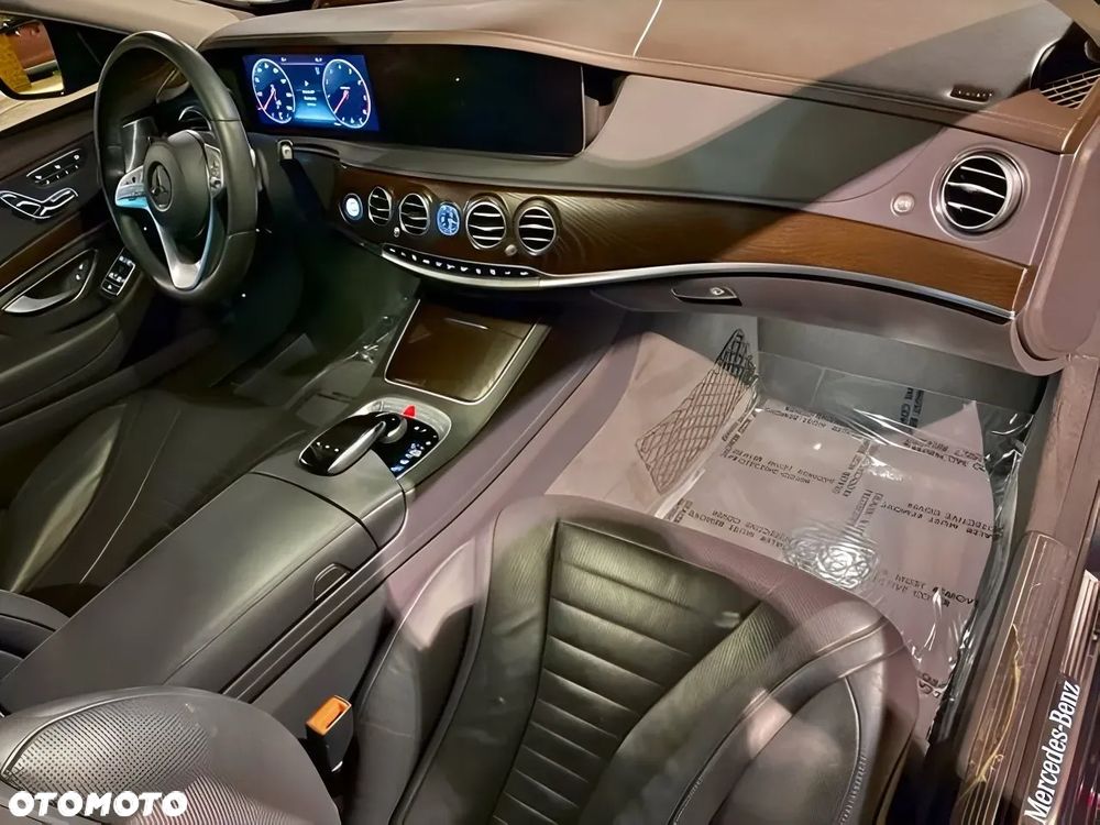 Mercedes-Benz Klasa S 560 4-Matic L 9G-TRONIC - 10