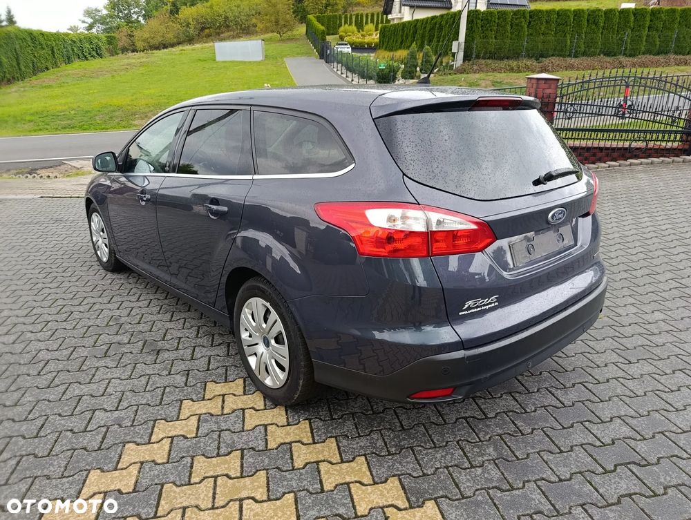 Ford Focus 1.0 EcoBoost Ambiente - 5