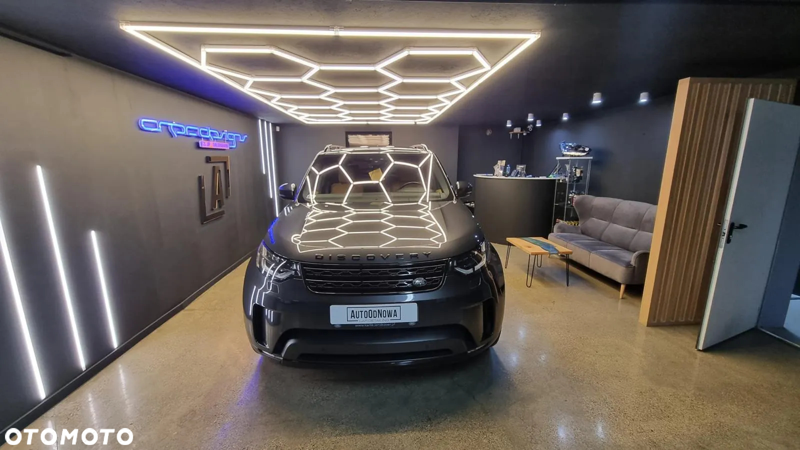 Land Rover Discovery V 2.0 SD4 HSE Luxury - 8