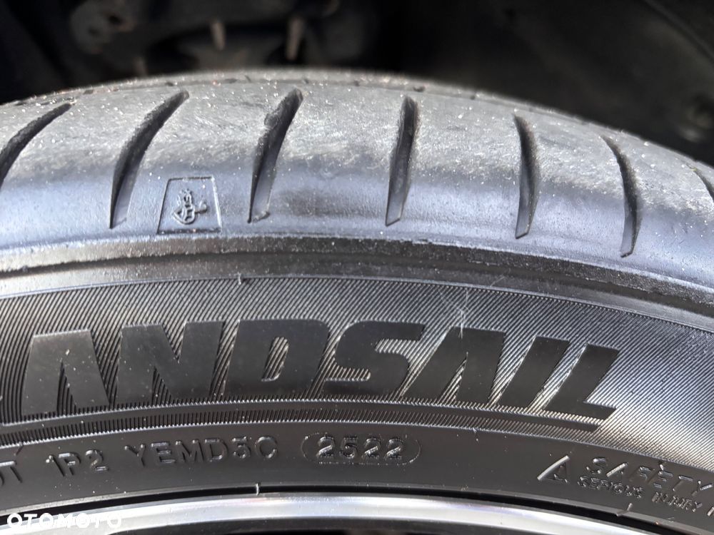 Hyundai Tucson 1.7 CRDI BlueDrive Style 2WD - 32