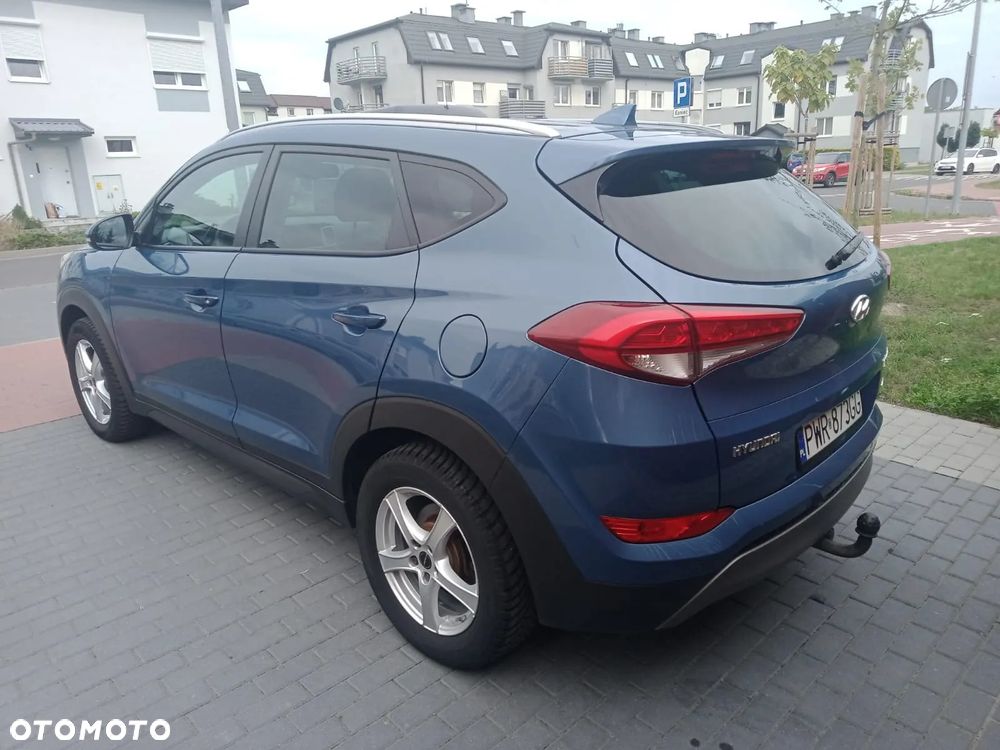 Hyundai Tucson 2.0 CRDi 4WD Advantage - 10