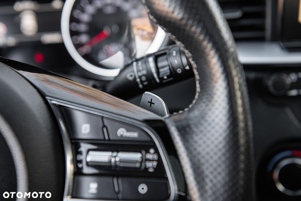 Kia ProCeed 1.4 T-GDI DCT7 OPF GT LINE - 22