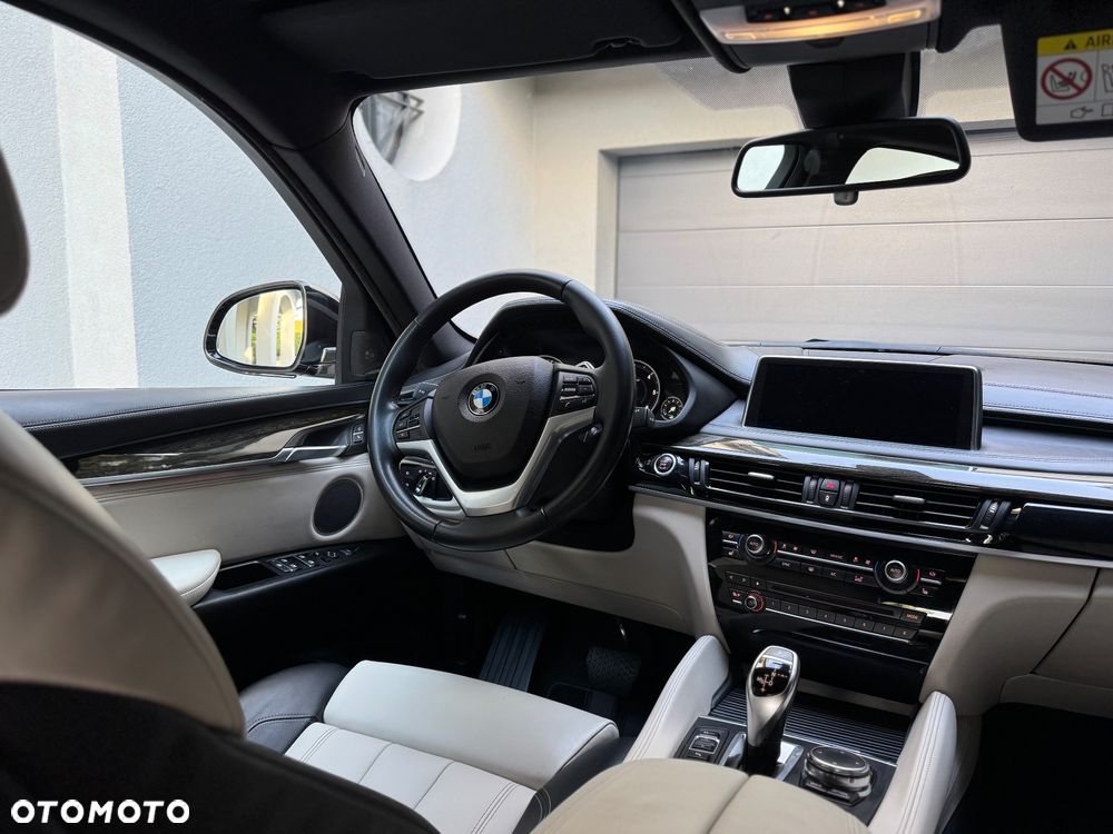 BMW X6 xDrive40d - 32