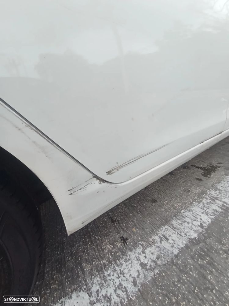 Peugeot 308 BlueHDi FAP 130 EAT6 Stop & Start Active - 21