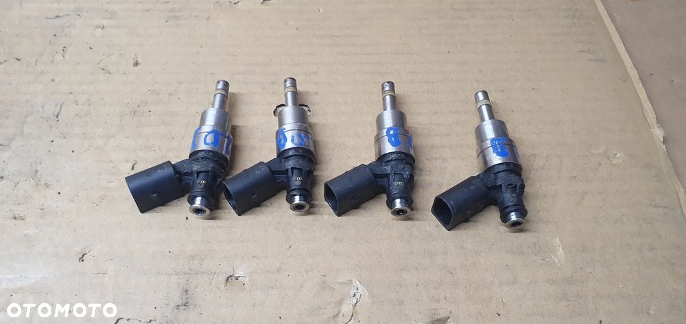 Wtrysk wtryskiwacz paliwa VW Passat B6 2.0 FSI 06F906036 0261500014 - 4