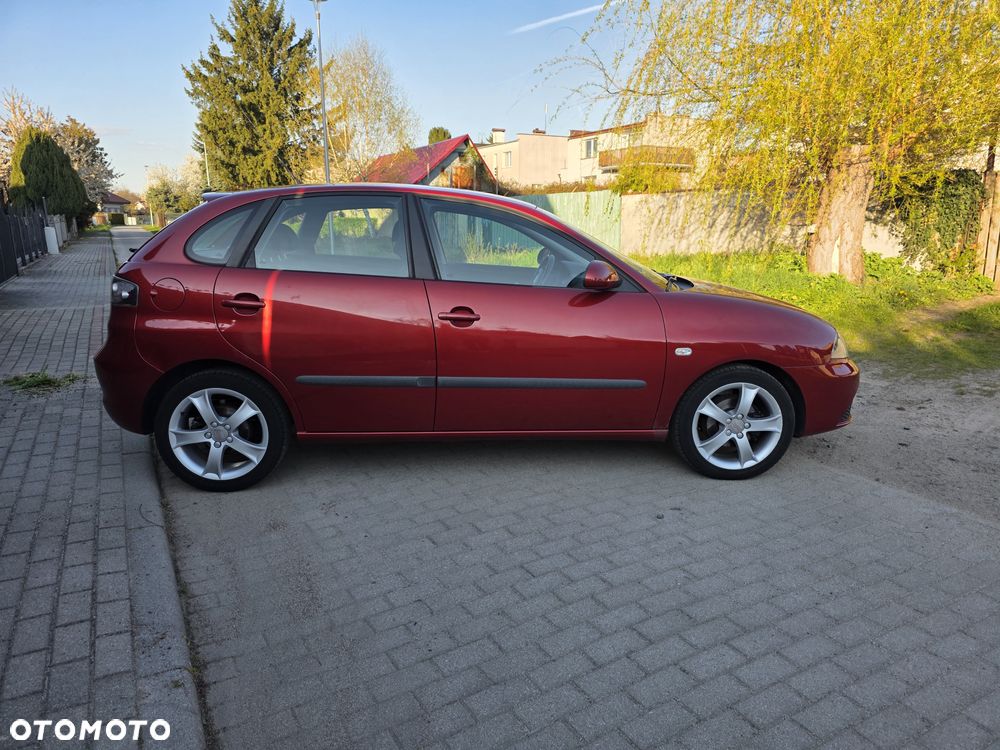 Seat Ibiza 1.4 16V Sport Edition - 3