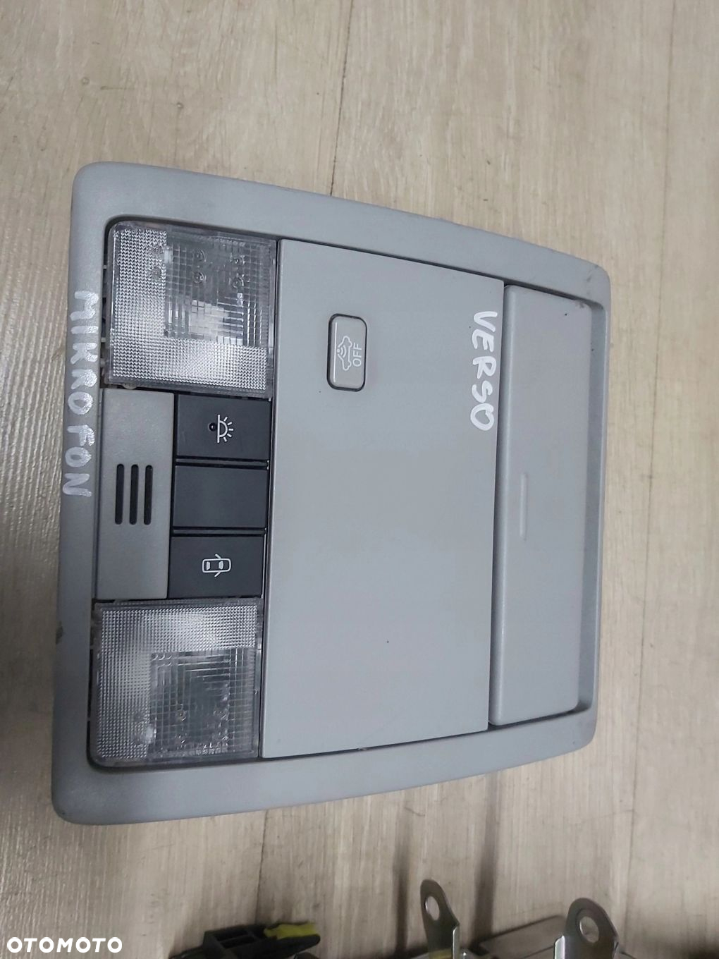 Toyota VERSO Lift 09 - 18 r radio nawigacja moduł GPS antena 86140-0F060 - 5