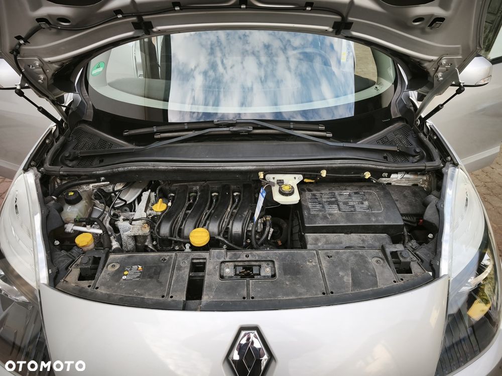 Renault Scenic 1.6 16V 110 TomTom Edition - 25