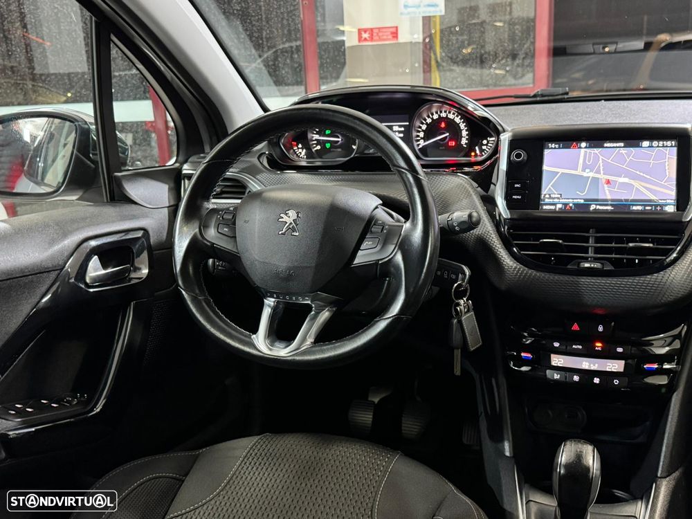 Peugeot 208 PureTech 82 Start & Stop Allure - 9