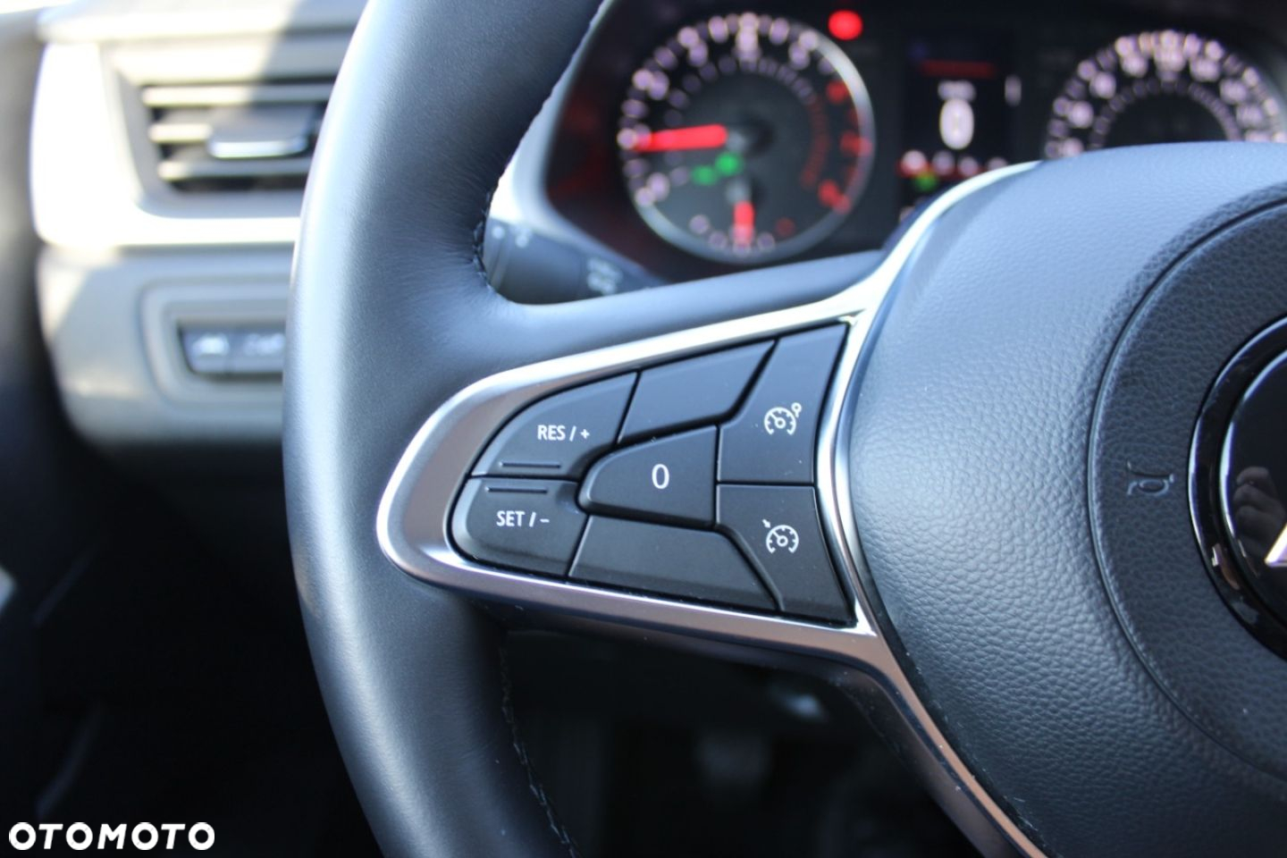 Mitsubishi ASX - 40