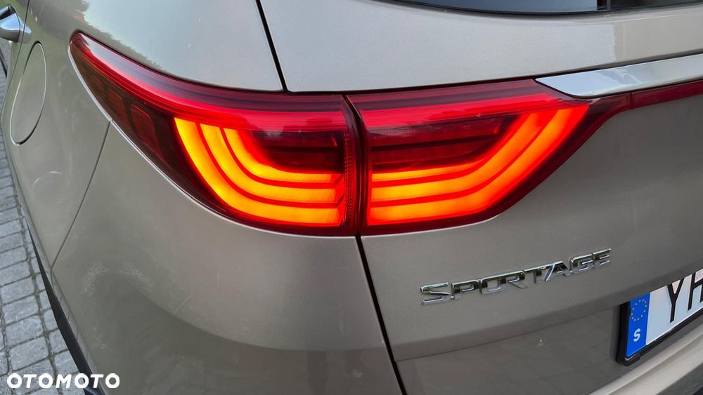 Kia Sportage 2.0 CRDI GT Line 4WD - 28