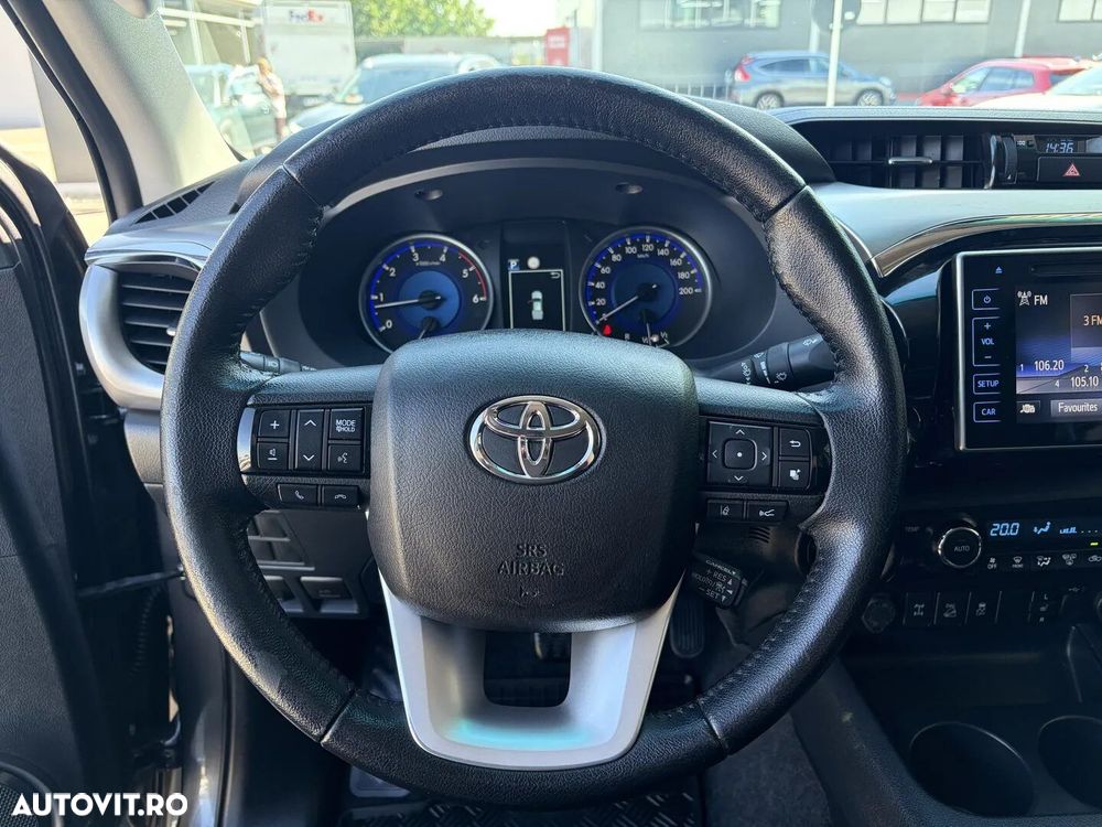 Toyota Hilux - 18