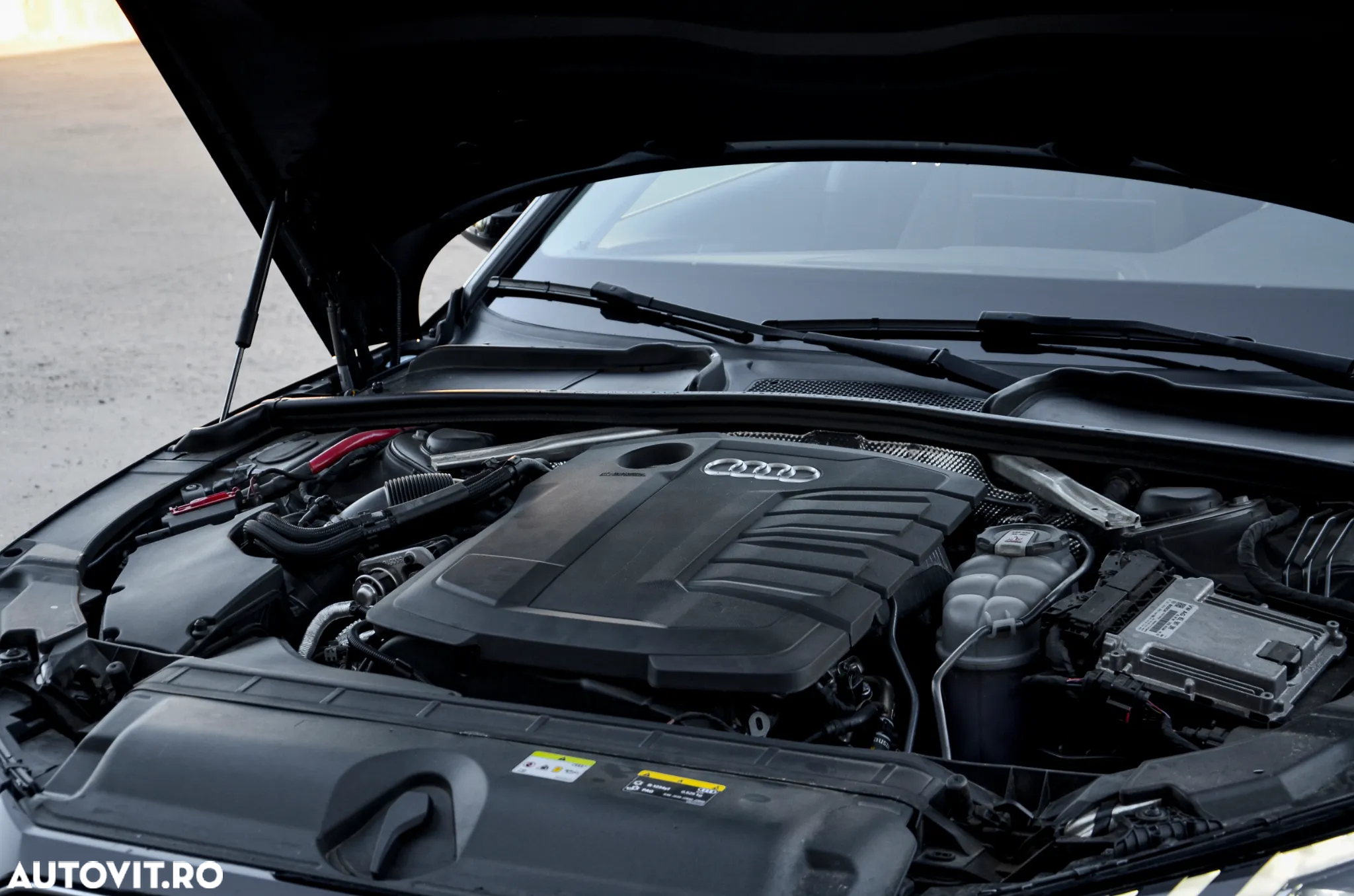 Audi A4 Avant 2.0 35 TDI S tronic MHEV Advanced - 11