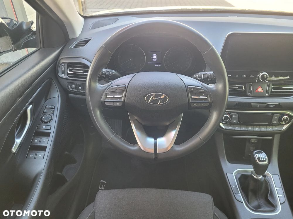Hyundai i30 - 11