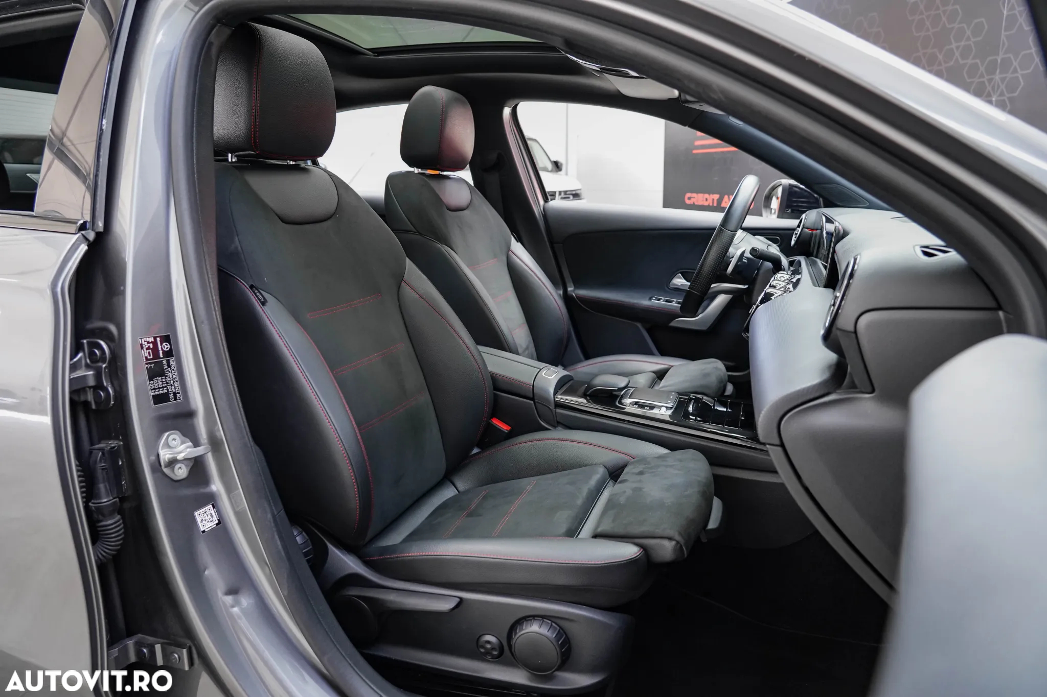 Mercedes-Benz A 200 7G-DCT AMG Line - 7