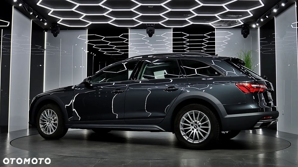 Audi A4 Allroad quattro 40 TDI S tronic - 5