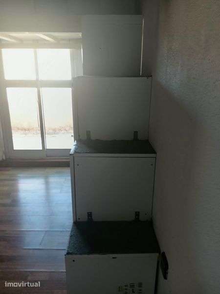 Apartamento T2 Ramada- Odivelas - Grande imagem: 4/12